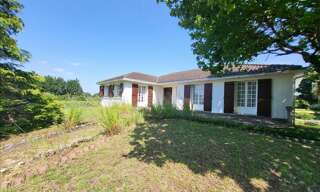 Immeuble   m² à vendre à Jonzac (17500)