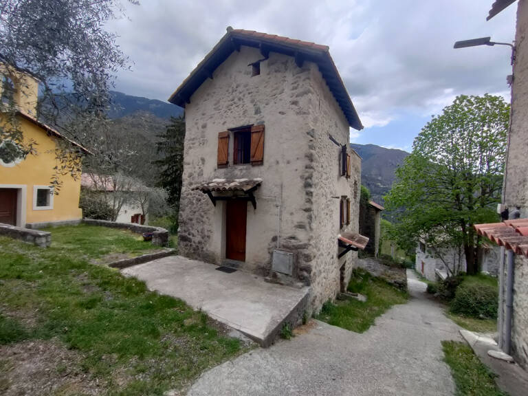 Maison 3 pièces - jardin 208m2 - parkings — photo 1