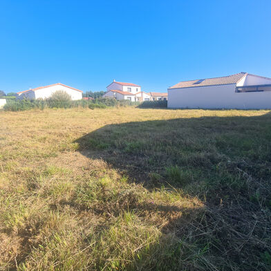 Terrain 482 m²