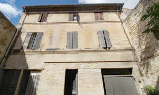 Maison 12 Pièces 450 m² à vendre à Beaucaire (30300)