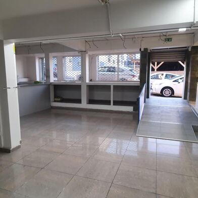 Commerce 1 pièces 2884 €