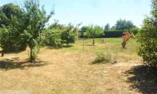 Terrain  1600 m² à vendre à Brens (81600)