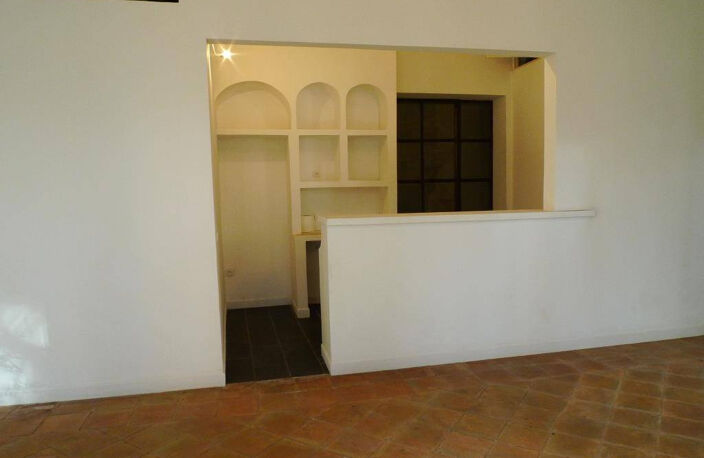 CANNES CROIX DES GARDES — photo 2