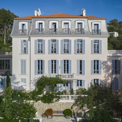 Maison 6 pièces 7900000 €