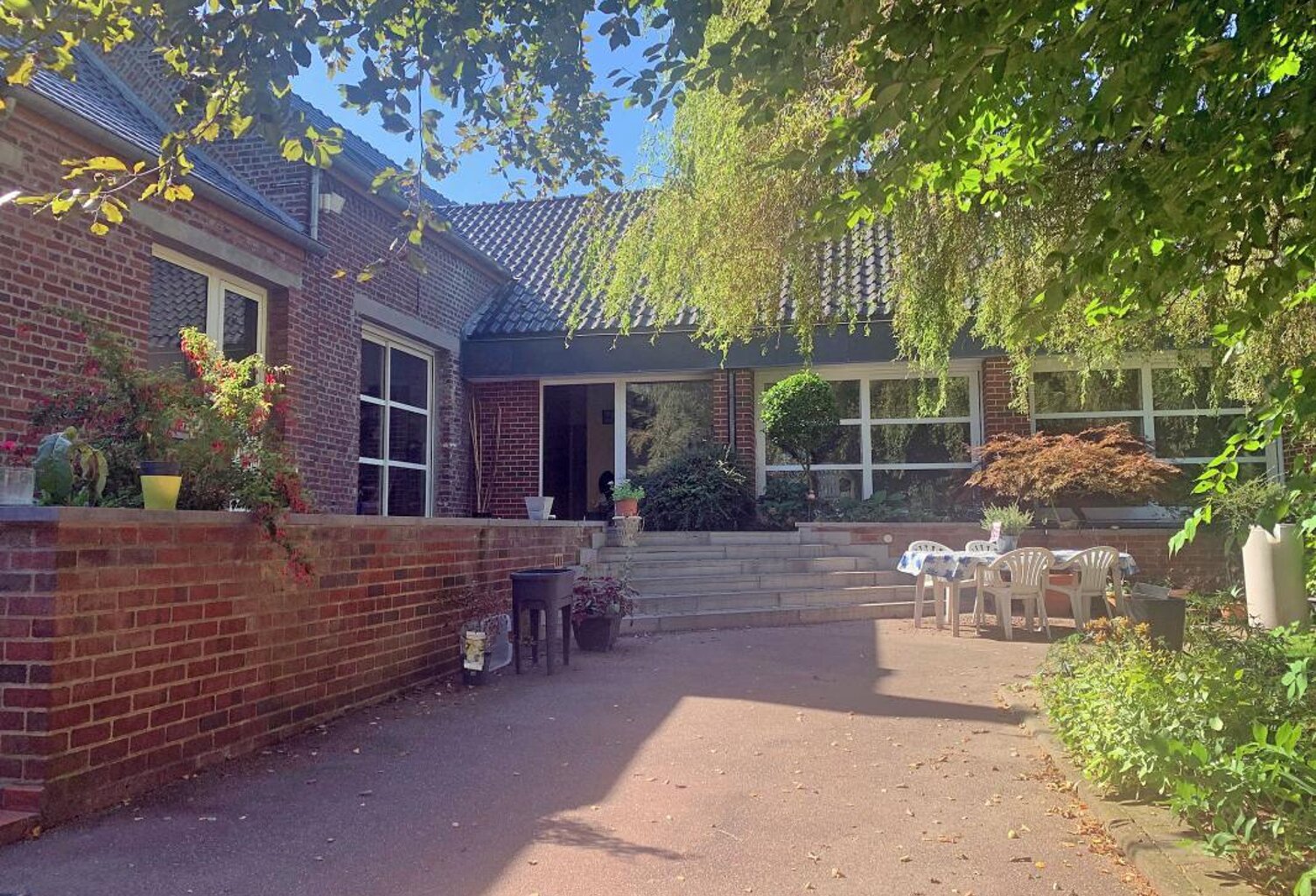 Maison de campagne en L bénéficiant de beaux volumes, piscin — photo 1