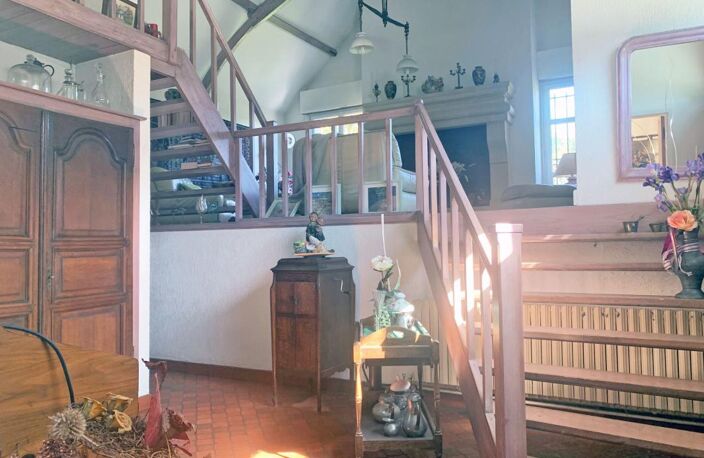 Maison de campagne en L bénéficiant de beaux volumes, piscin — photo 4