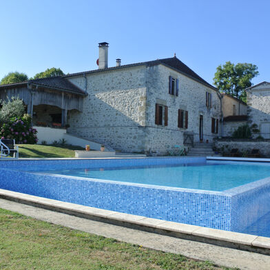 Maison 6 pièces 468000 €