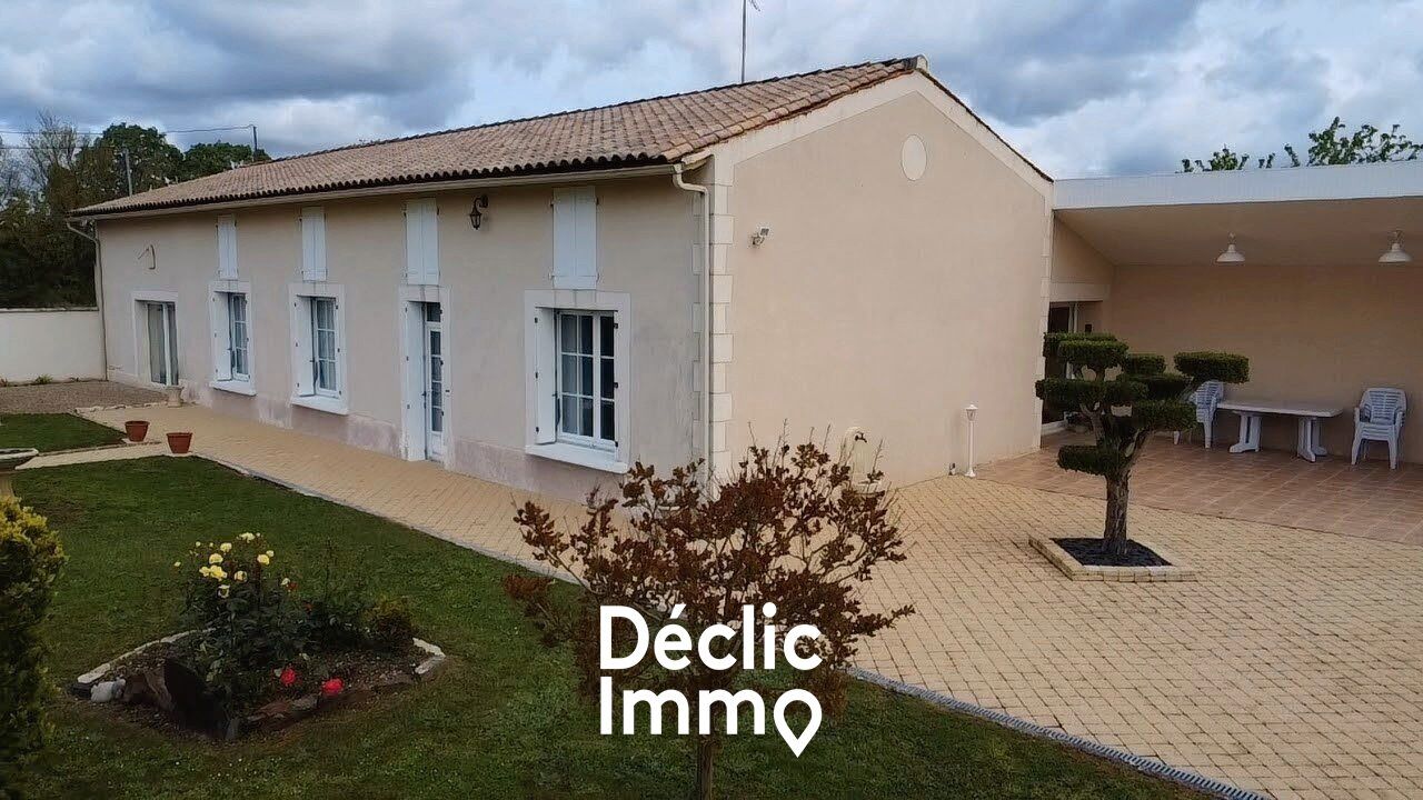 maison 6 pièces 142 m2 à vendre à Mauzé-sur-le-Mignon (79210)