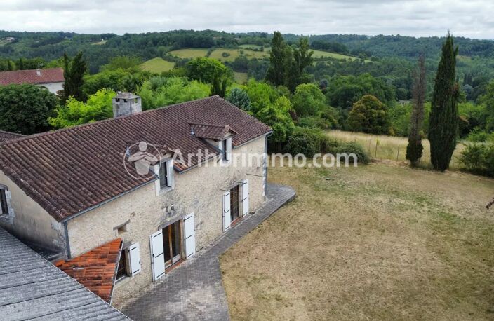 maison pierre + grange, 145 m², 5 pièces — photo 2