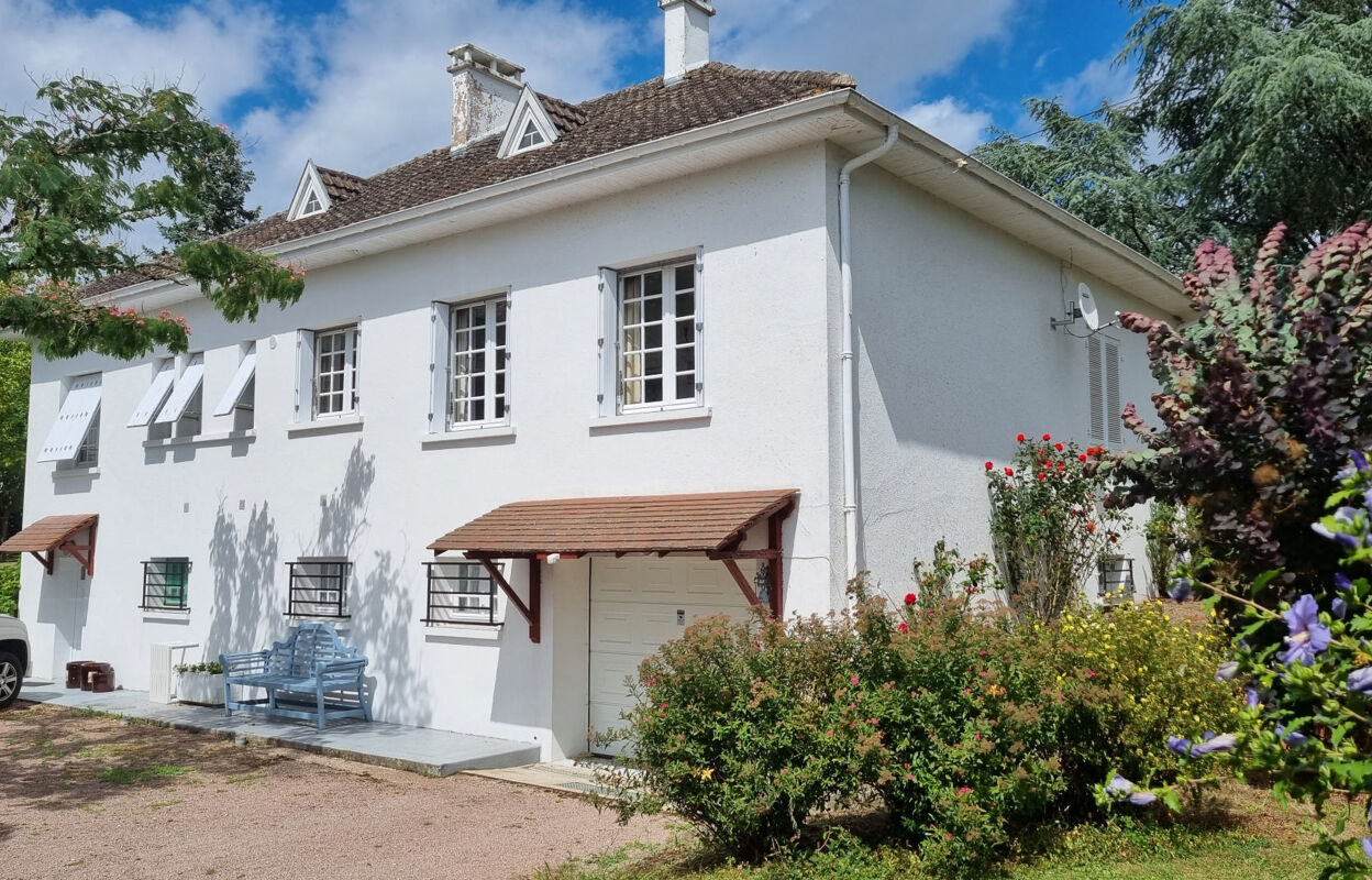 maison 7 pièces 130 m2 à vendre à Piégut-Pluviers (24360)
