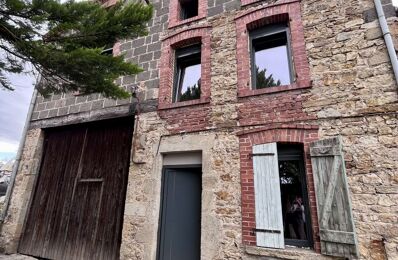 vente maison 80 000 € à proximité de Saint-Dier-d'Auvergne (63520)