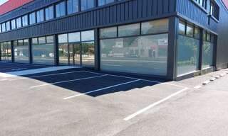 Commerce 3 Pièces 180 m² à louer à Malemort (19360)