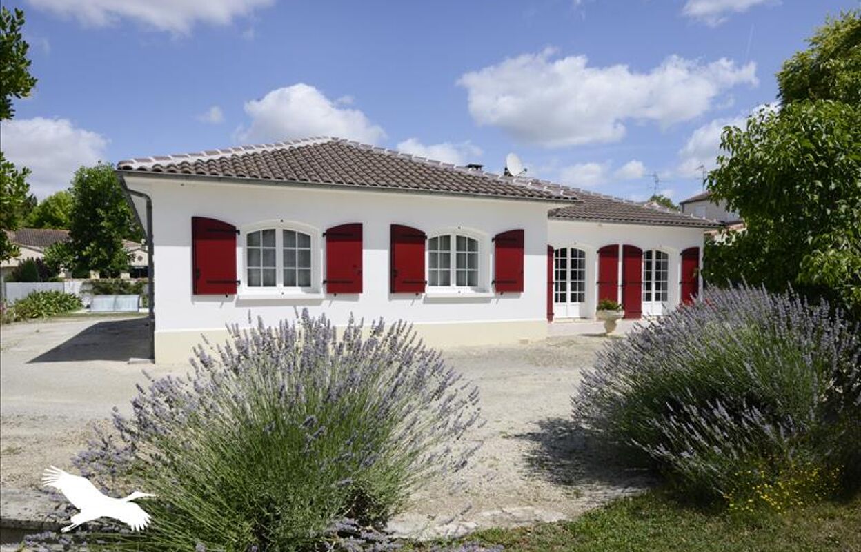 maison 6 pièces 186 m2 à vendre à Mornac (16600)