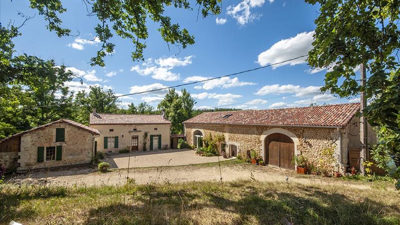 maison 9 pièces 291 m2 à vendre à Vanxains (24600)