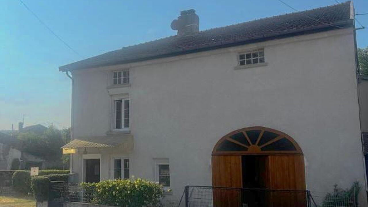 maison 4 pièces 109 m2 à vendre à Neuvelle-Lès-Voisey (52400)