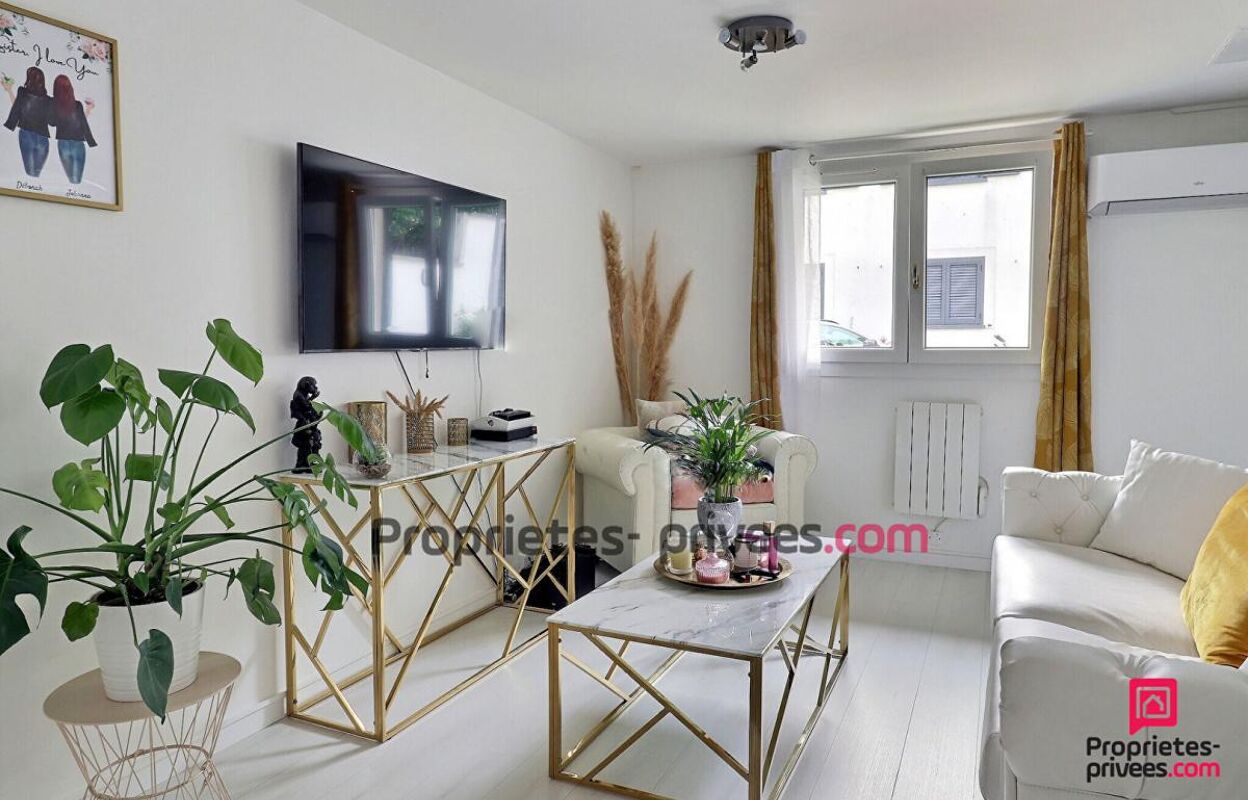 appartement 2 pièces 59 m2 à vendre à Sainte-Geneviève-des-Bois (91700)