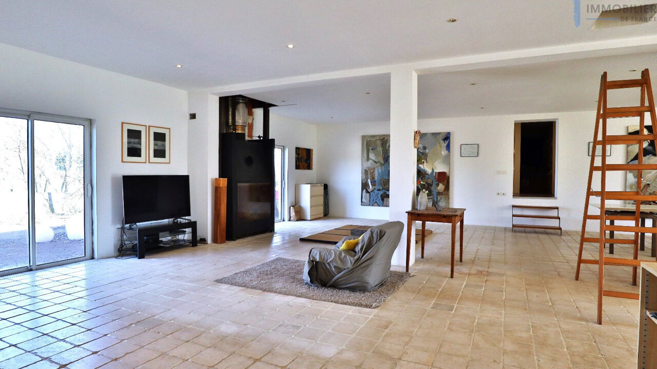maison 4 pièces 270 m2 à vendre à Roussillon (84220)