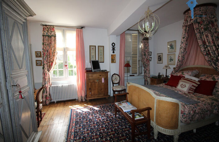 Dpt Eure (27) à vendre Hôtel particulier des XIV et XVème si — photo 4
