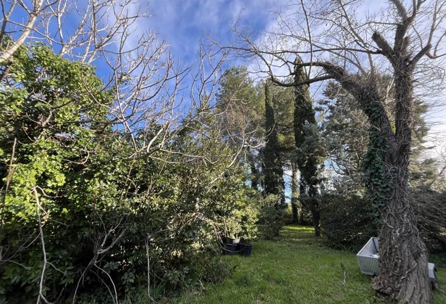 Terrain à bâtir de 0 pièces principales — photo 1