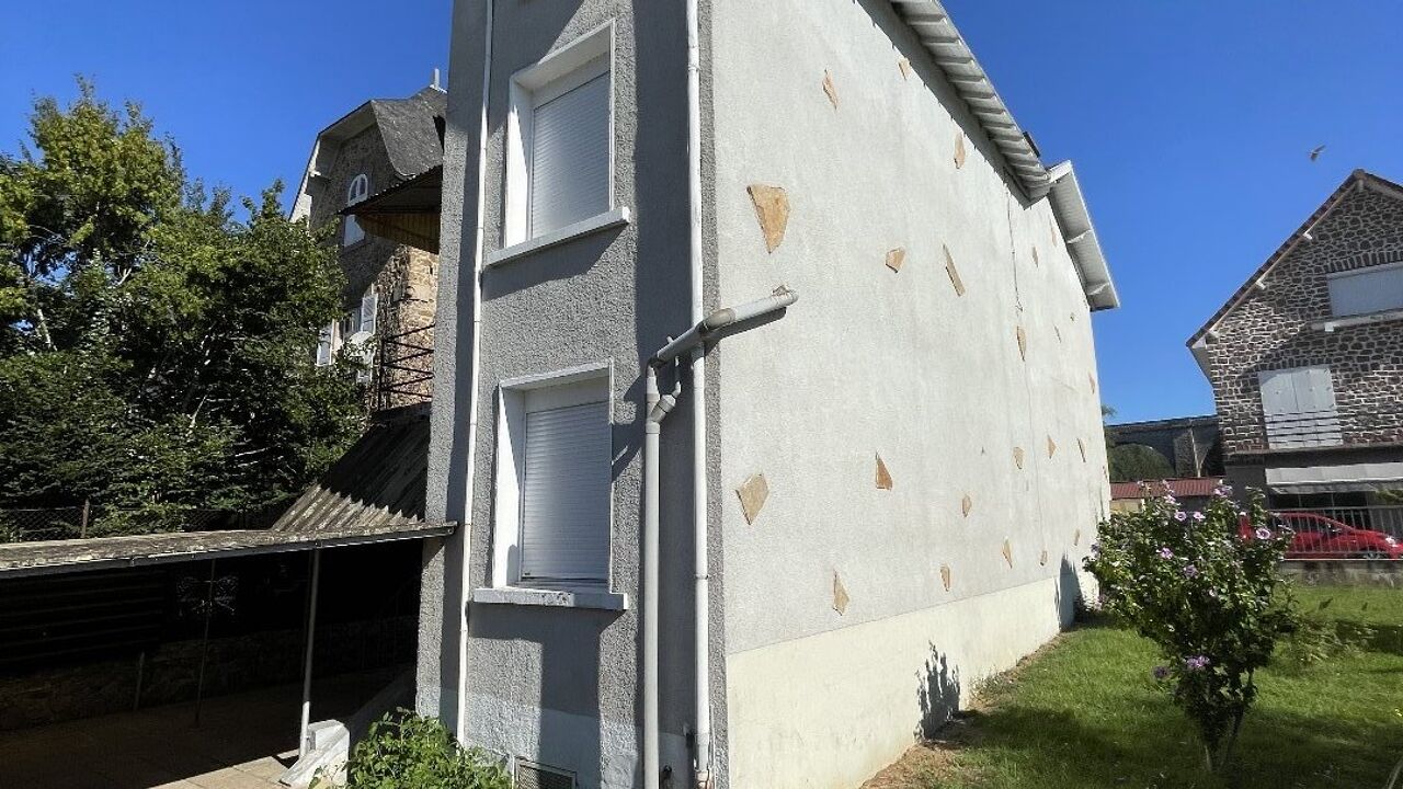 immeuble  pièces 115 m2 à vendre à Saint-Priest-Taurion (87480)