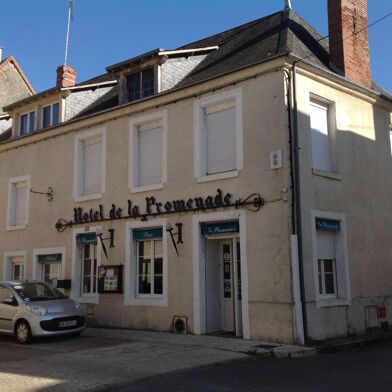 Commerce  116600 €