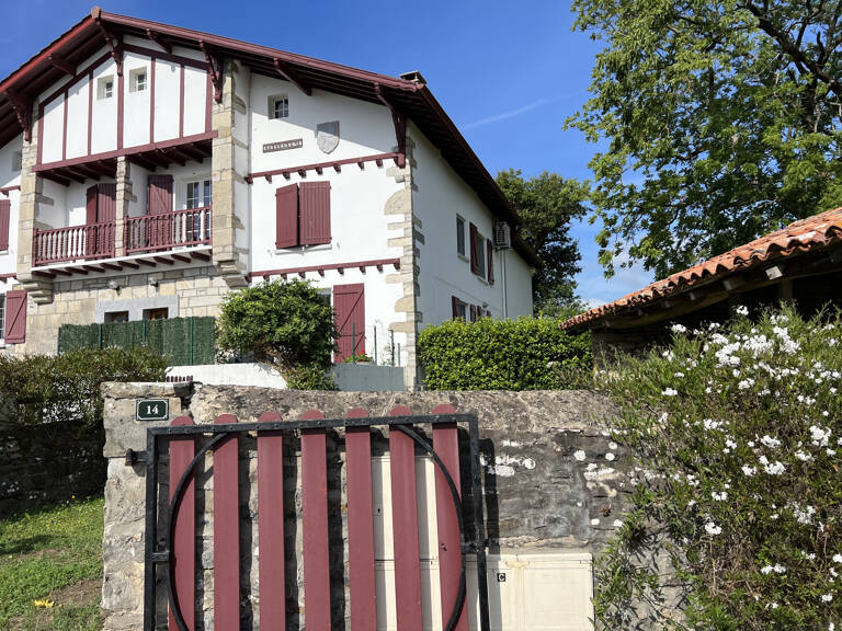 ******       VENDU PAR L'AGENCE     ******            Maison à la campagne — photo 1