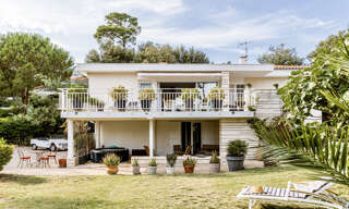 Maison 7 Pièces 223 m² à vendre à Vaux-sur-Mer (17640)