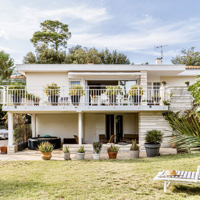 Maison 7 pièces 1695000 €