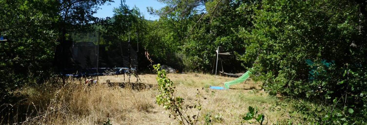 Terrain  488 m² à vendre à La Roque-d'Anthéron (13640)