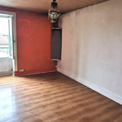 Appartement 4 pièces 106000 €