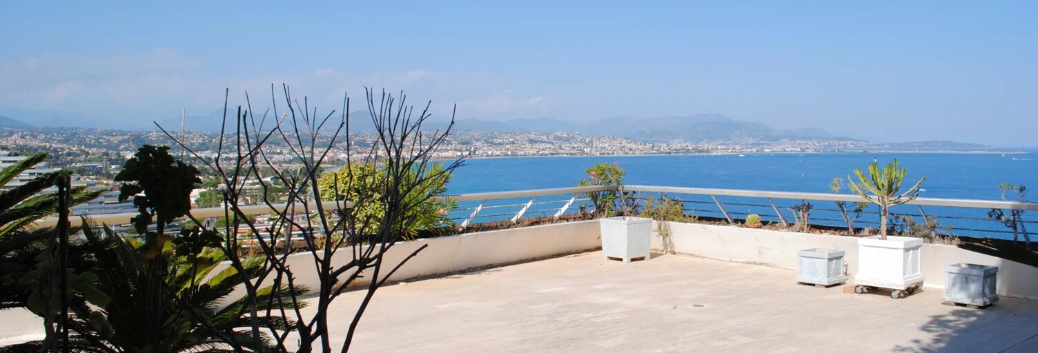 Appartement 6 Pièces 109 m² à vendre à Villeneuve-Loubet (06270)