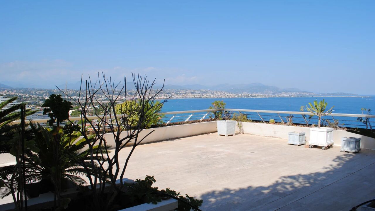 appartement 6 pièces 109 m2 à vendre à Villeneuve-Loubet (06270)