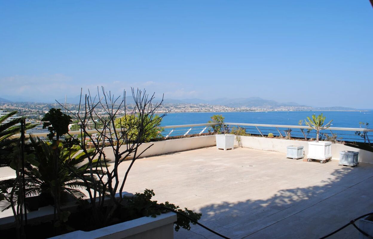 appartement 6 pièces 109 m2 à vendre à Villeneuve-Loubet (06270)