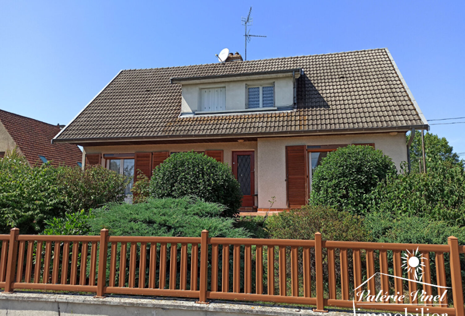 SOUS COMPROMIS  Jolie Maison Beaune. Quartier résidentiel. — photo 1