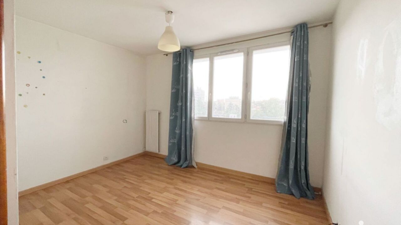 appartement 4 pièces 66 m2 à vendre à Neuilly-sur-Marne (93330)