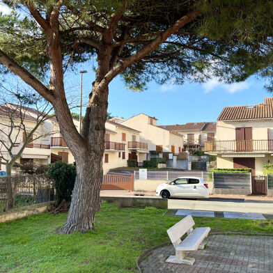 Appartement 3 pièces 1080 €