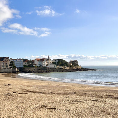 Appartement 3 pièces 1080 €