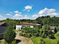 Très belle propriété au calme avec vues magnifiques, 2 maisons (fort potentiel gîte et chambre d'hôtes), dépendances et installations équestres sur plus de 4 ha à vendre proche de Montesquiou, Gers — photo 3