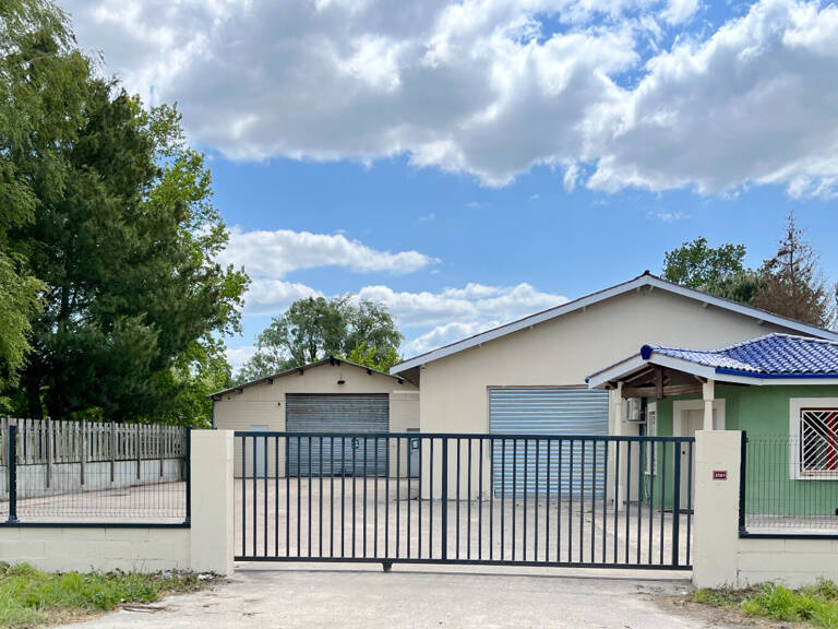 A LOUER BOX DE STOCKAGE - SECTEUR AXE CAVIGNAC / SAINT ANDRE DE CUBZAC — photo 1