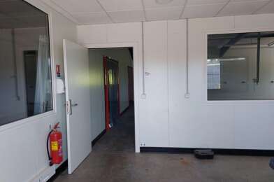 Commerce 3 pièces 1500 €