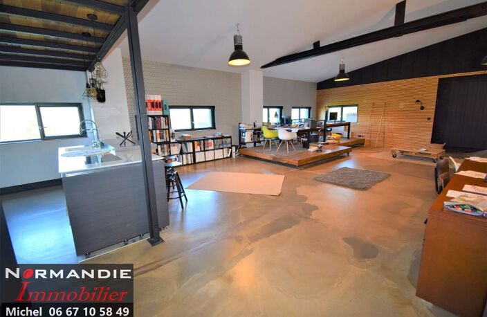 Local commercial — photo 2