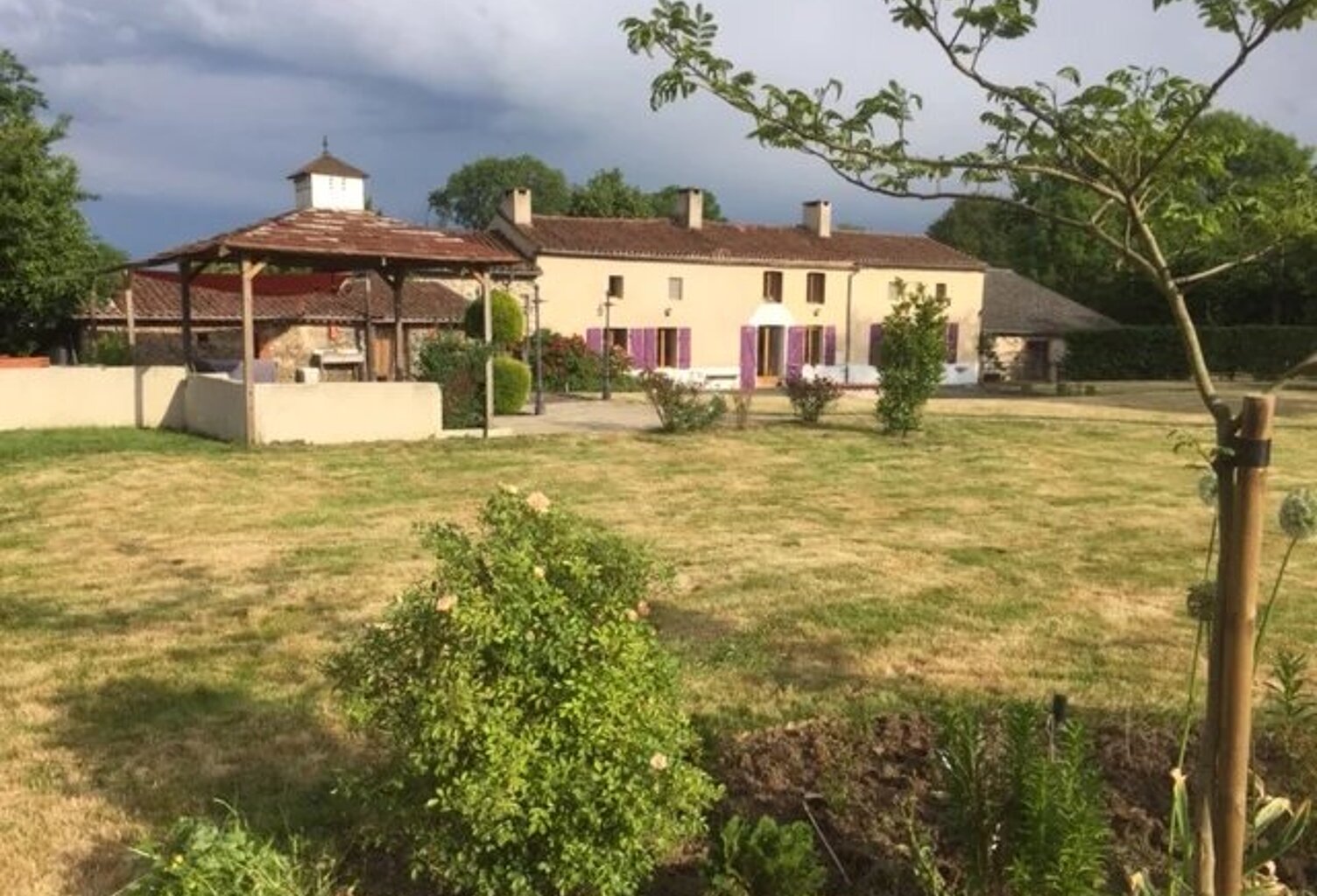 A vendre Jolie maison de campagne à Luchapt - Vienne — photo 1