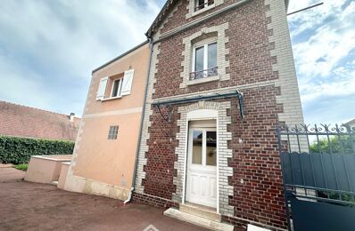 vente maison 167 100 € à proximité de Saint-Nicolas-Aux-Bois (02410)