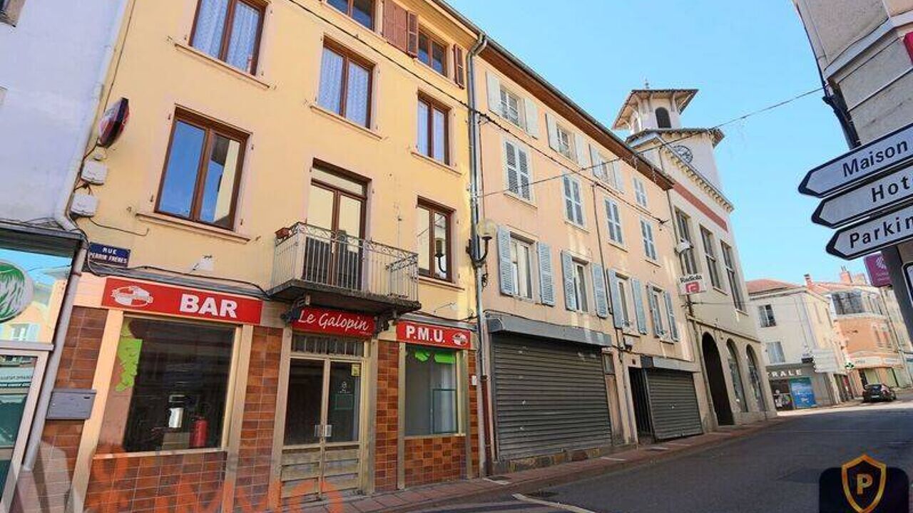 immeuble  pièces 355 m2 à vendre à Amplepuis (69550)