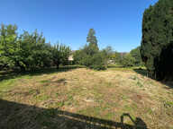 A VENDRE - Terrain à bâtir au coeur du village - 634 m² - SAINT GENIEZ D'OLT — photo 2