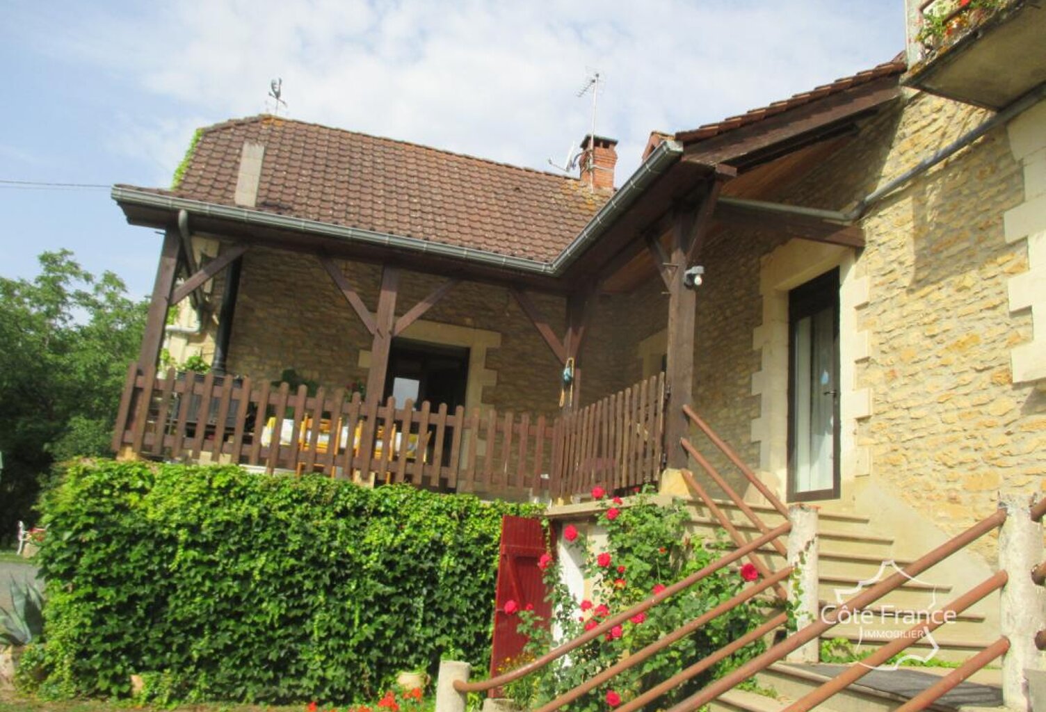 DORDOGE-TAMNIES- PROPRIETE AGRICOLE — photo 1