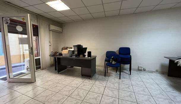 Local commercial  à louer Aubagne 13400