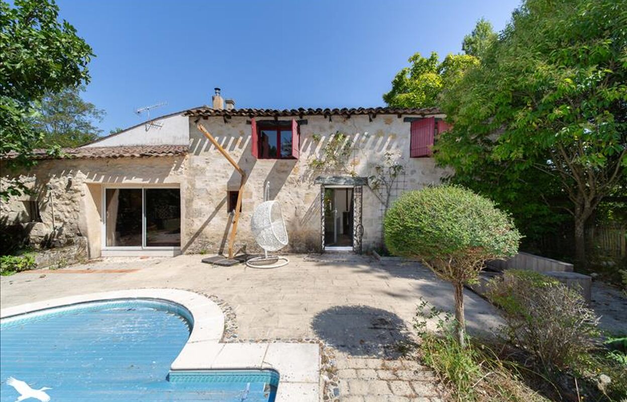 maison 10 pièces 354 m2 à vendre à Civrac-de-Blaye (33920)