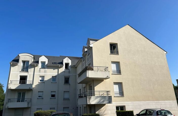 A LOUER - Appartement meublé 2 pièces LEVES avec parkings — photo 2