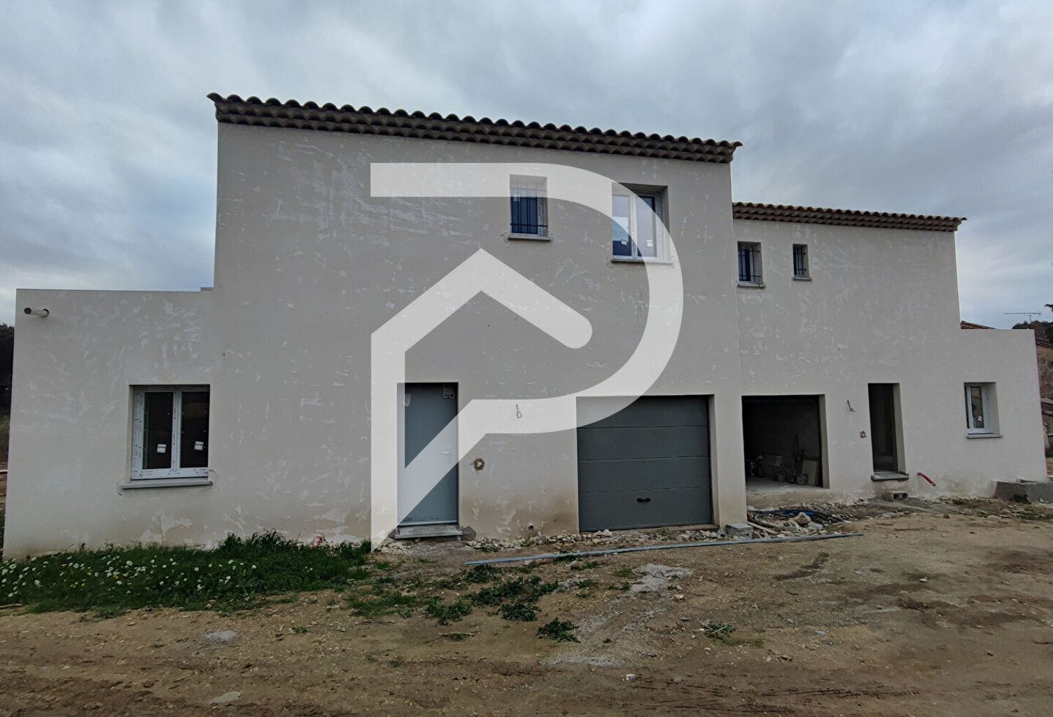 Lourmarin - Appartement T3 avec jardin + 2 places de stationn... — photo 1